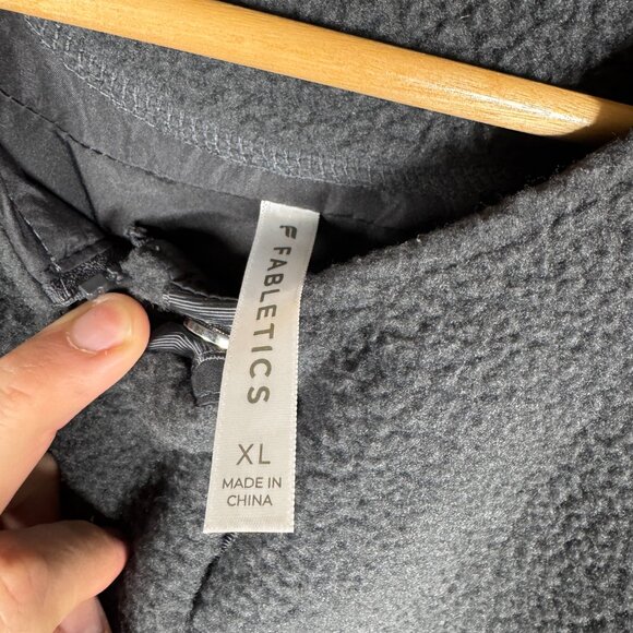Fabletics Coat Womens Size XL Gray Lennon Fleece Relaxed Fit Cozy Pockets NEW - Picture 5 of 11